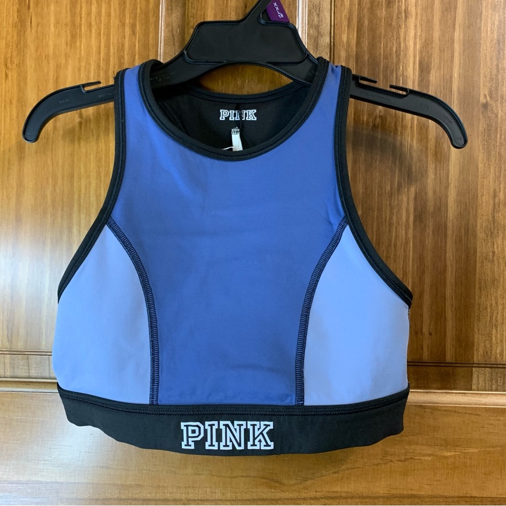 Women’s PINK Victoria Secret Sports Bra size XSmall-small